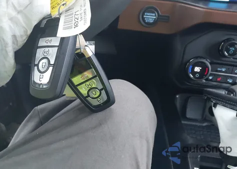 2024 Ford Bronco Outer Banks из США, поврежденный, VIN 1FMDE8BH7RLB16713